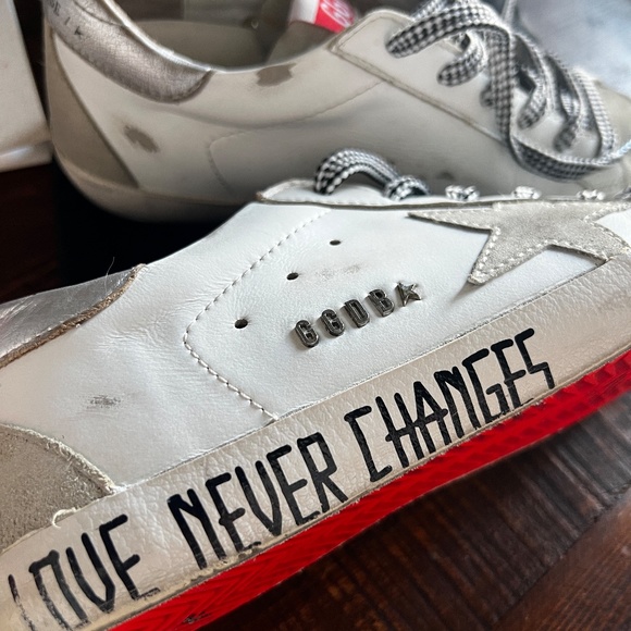 Golden Goose White Sneakers with Black Laces - Picture 3 of 6